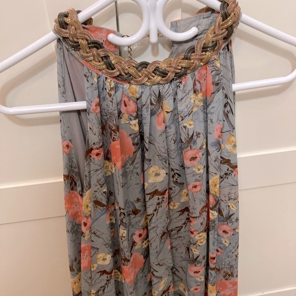 Flowy flowered maxi dress with gold collar, one size. Brand Girls on Film - Picture 2 of 4